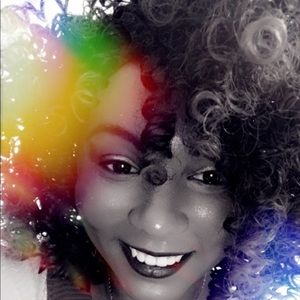 Meet your Posher, O'licia